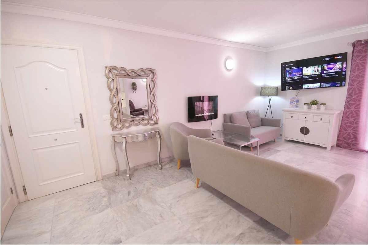 Dinastia D201 By Tenerife Rental & Sales Los Cristianos  Exteriör bild