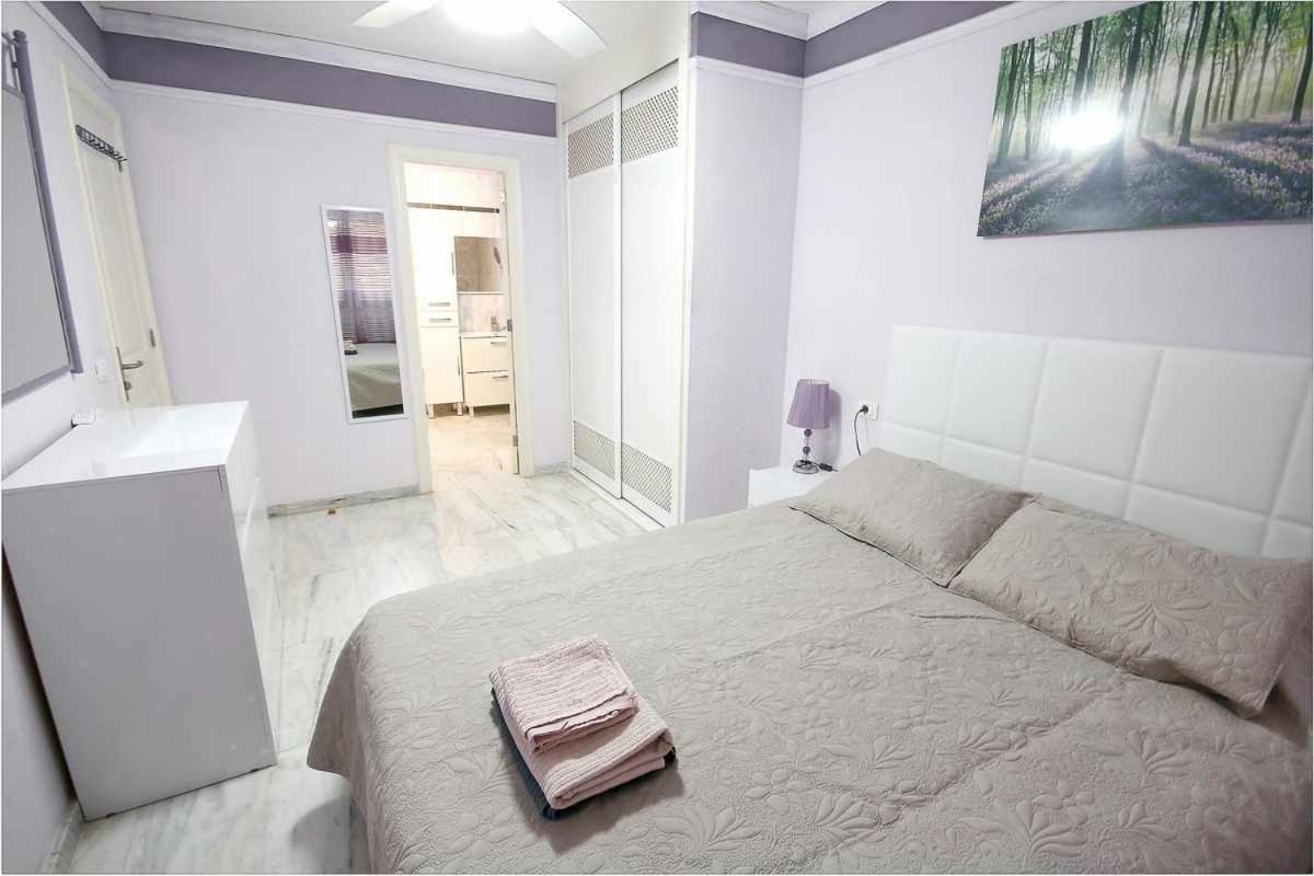 Dinastia D201 By Tenerife Rental & Sales Los Cristianos  Exteriör bild